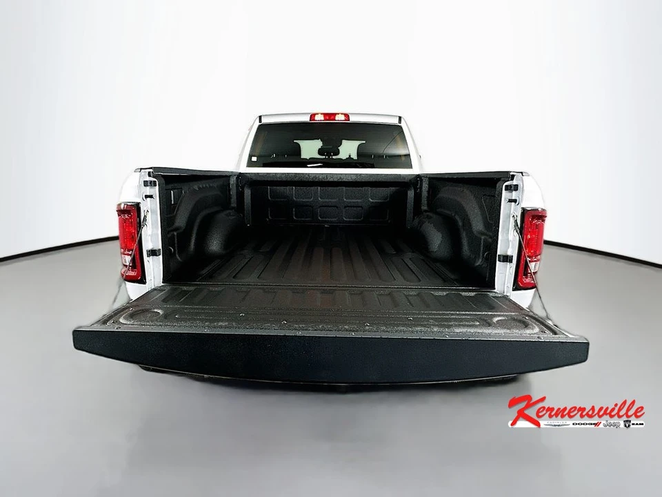 2026 Ram 2500 - Image 16 of 21