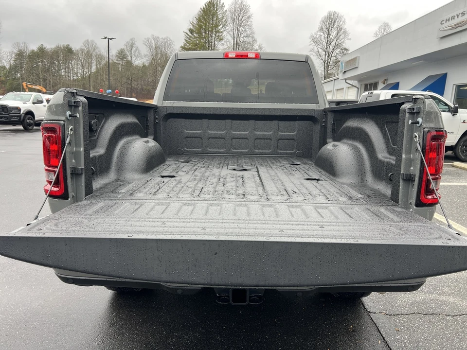 2026 Ram 2500 - Image 11 of 21