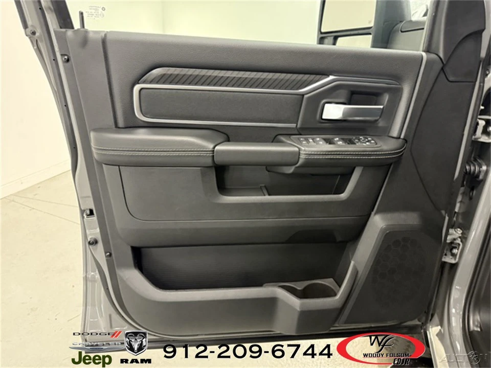 2026 Ram 2500 - Image 11 of 12