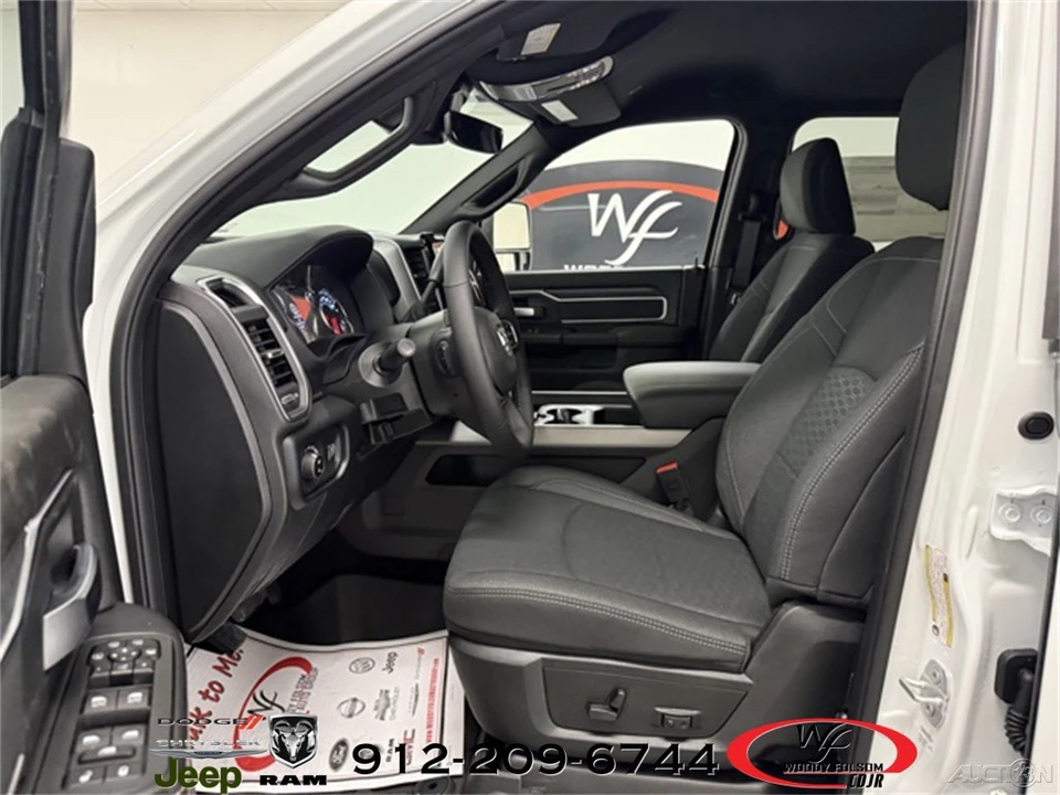 2026 Ram 2500 - Image 10 of 12