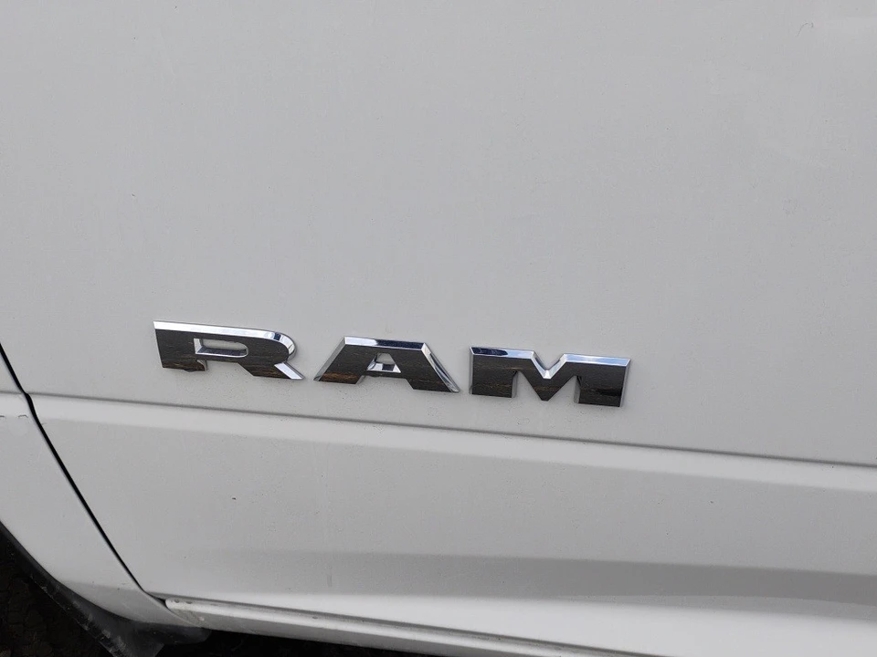 2026 Ram 2500 - Image 10 of 12