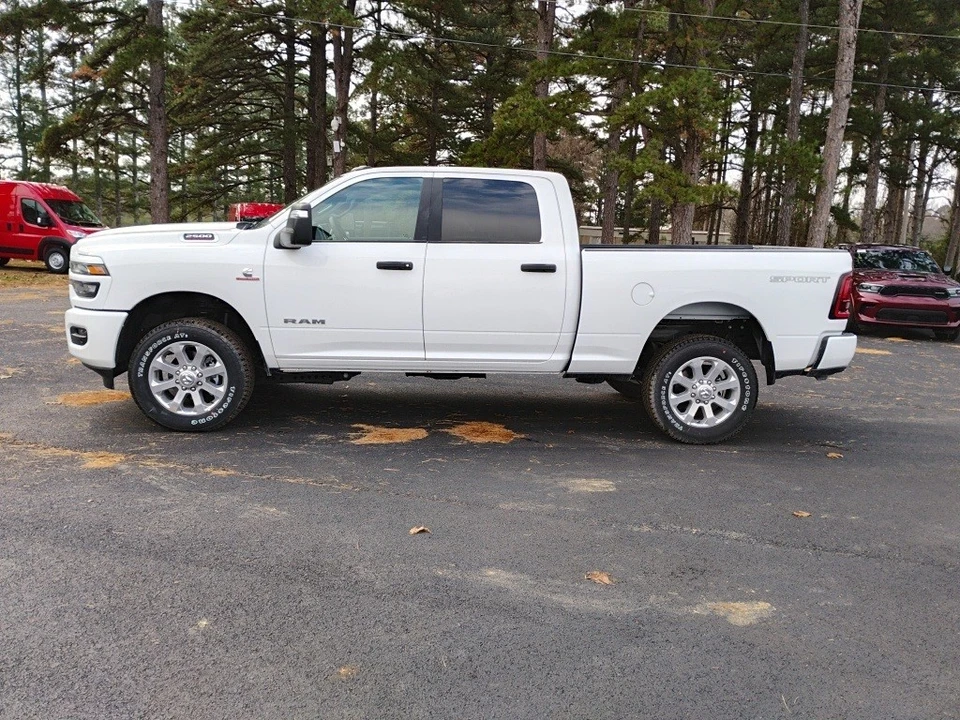 2026 Ram 2500 - Image 8 of 12