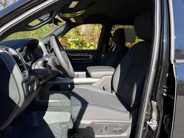 2026 Ram 2500 - Image 11 of 21