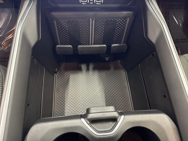 2026 Ram 2500 - Image 25 of 31