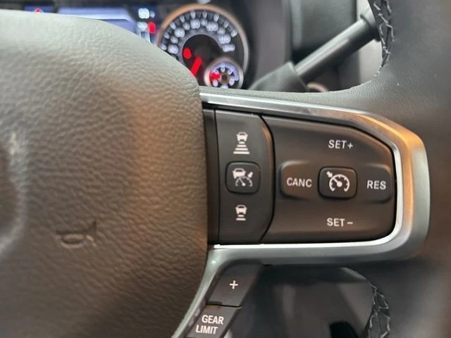 2026 Ram 2500 - Image 18 of 31