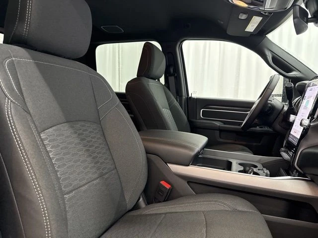 2026 Ram 2500 - Image 30 of 31