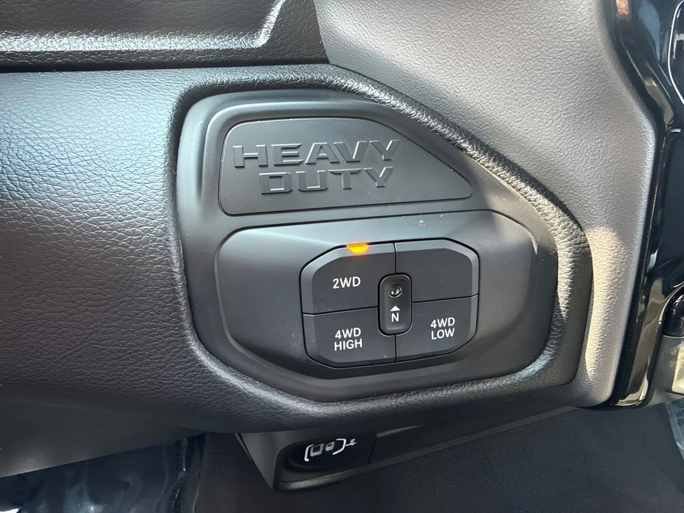 2026 Ram 2500 - Image 13 of 24