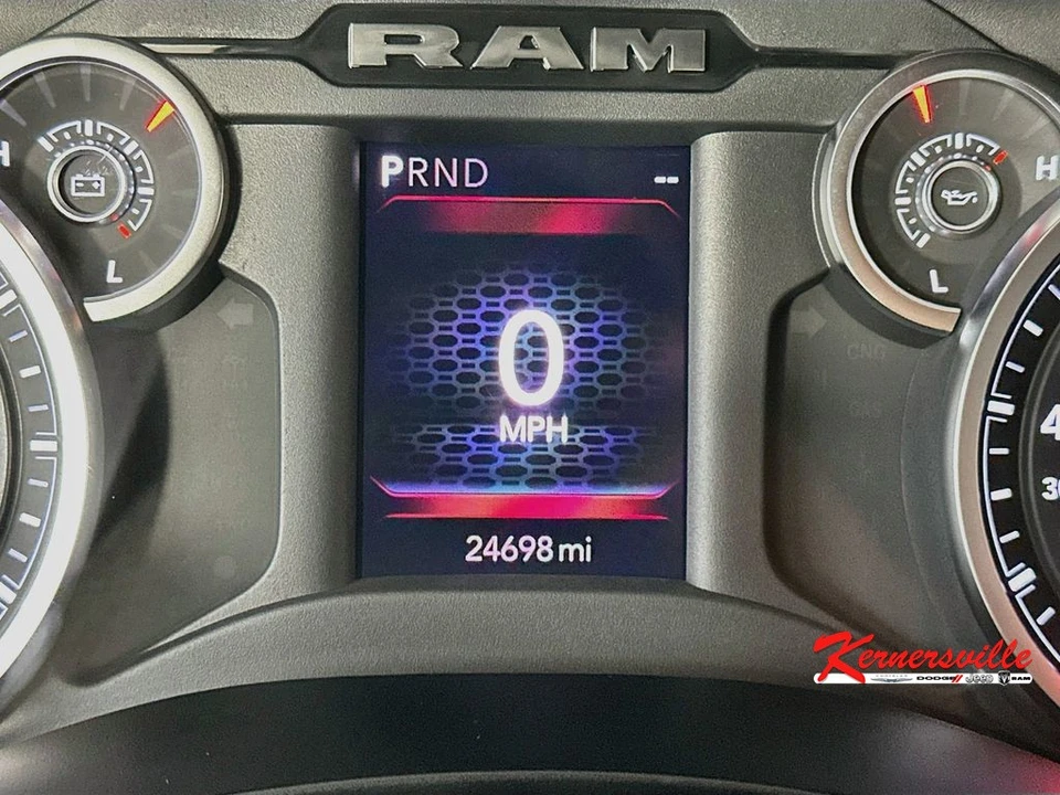 2026 Ram 2500 - Image 15 of 24