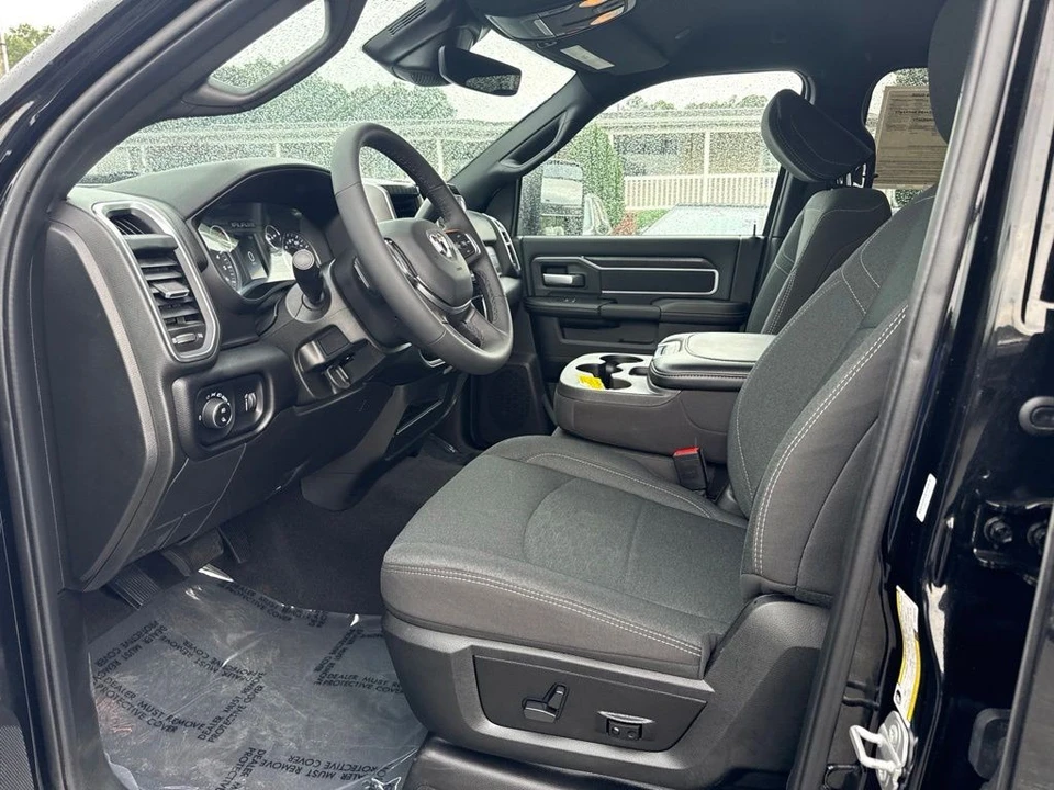 2026 Ram 2500 - Image 3 of 6