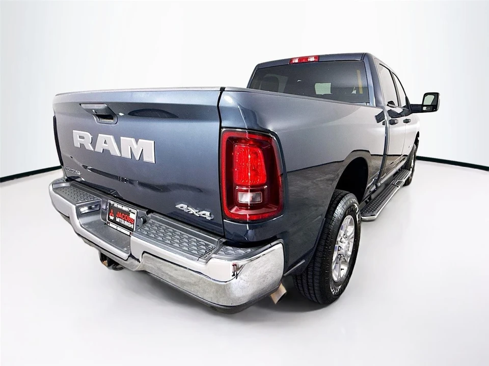 2026 Ram 2500 - Image 19 of 21
