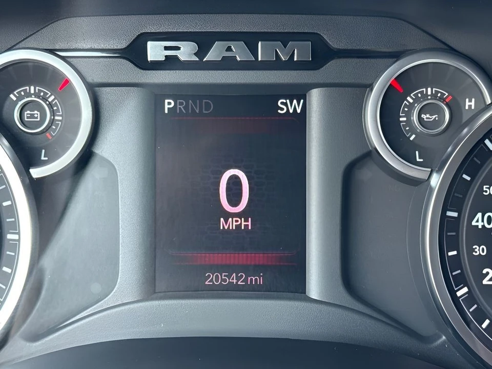 2026 Ram 2500 - Image 21 of 31