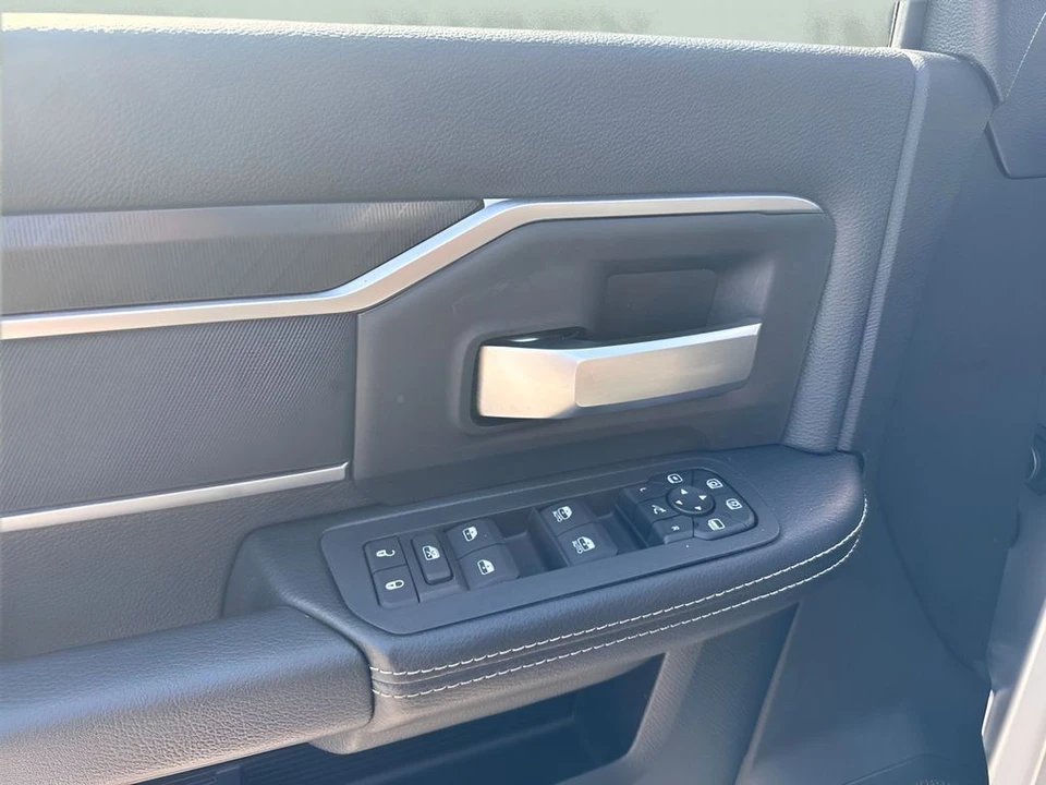 2026 Ram 2500 - Image 22 of 31