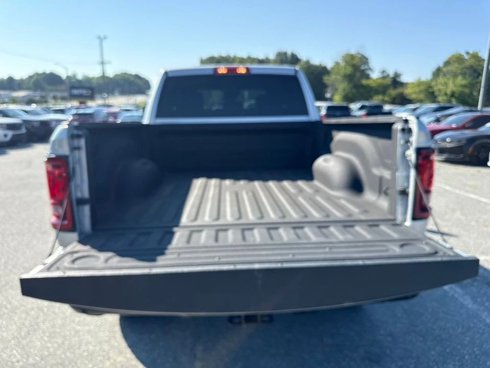 2026 Ram 2500 - Image 23 of 31
