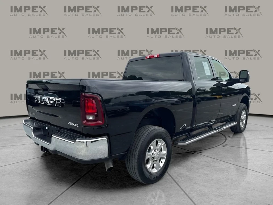 2026 Ram 2500 - Image 5 of 30