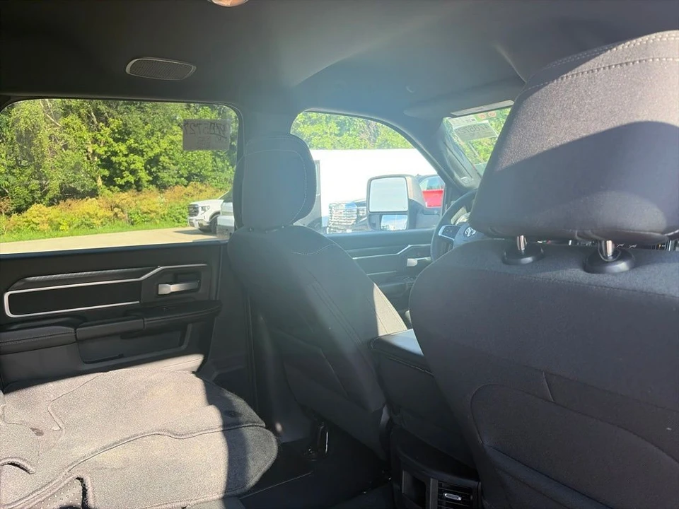 2026 Ram 2500 - Image 13 of 27