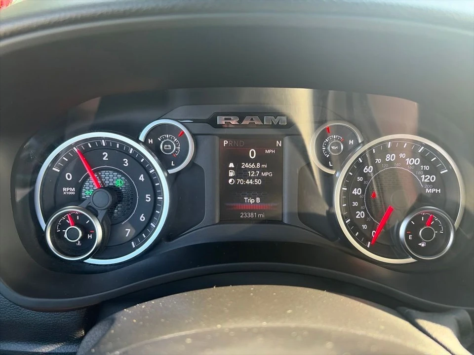 2026 Ram 2500 - Image 25 of 27
