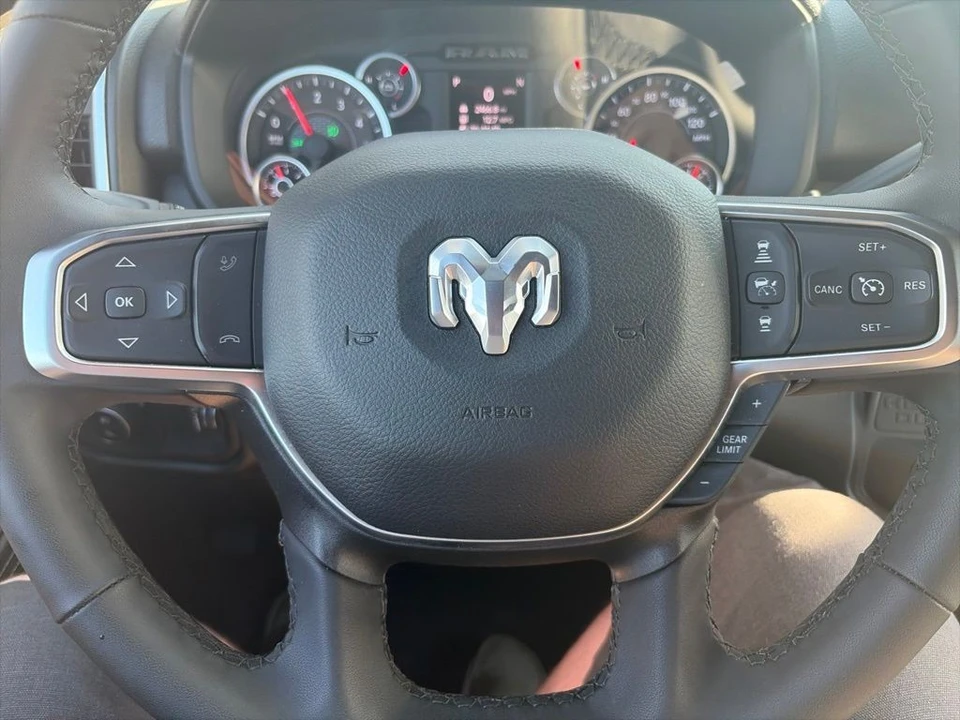 2026 Ram 2500 - Image 24 of 27