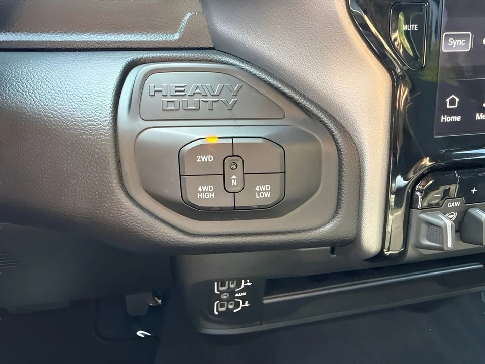 2026 Ram 2500 - Image 23 of 31