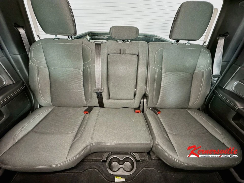 2026 Ram 2500 - Image 13 of 24