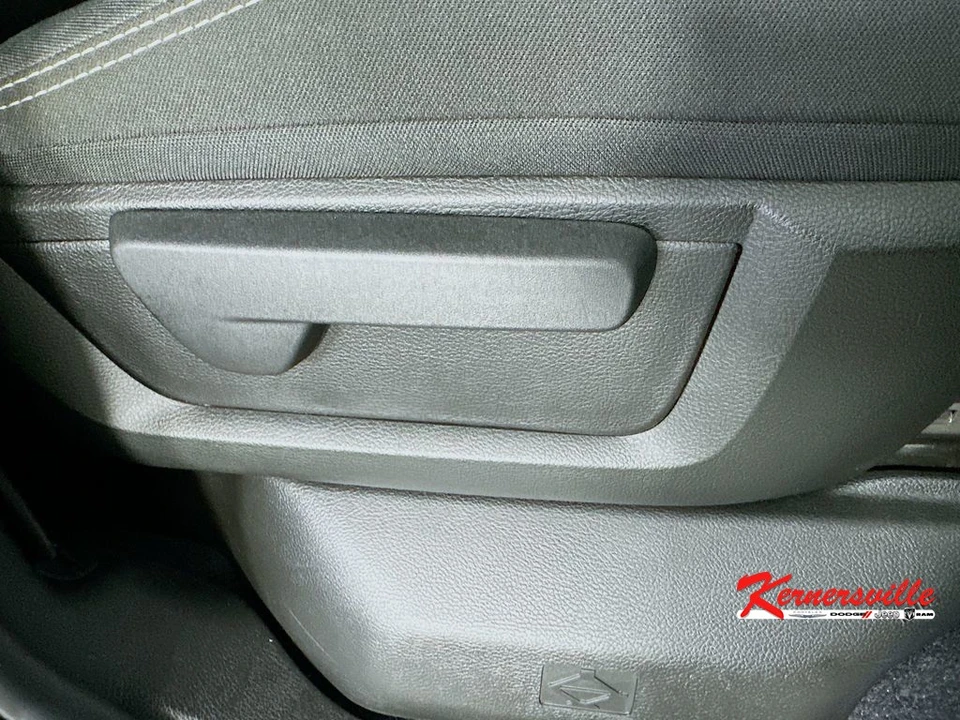 2026 Ram 2500 - Image 22 of 24