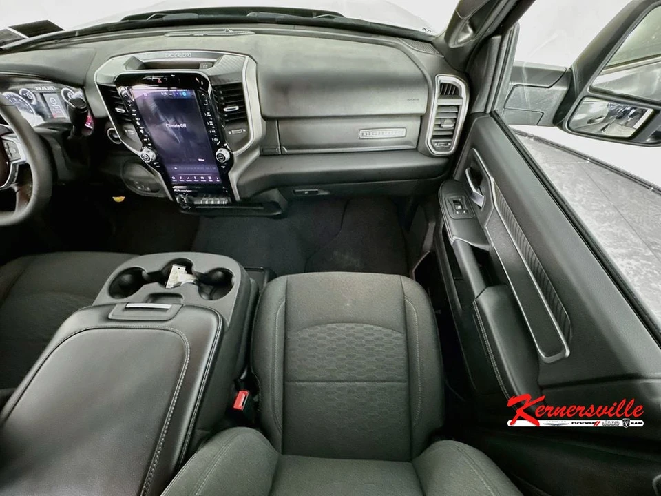 2026 Ram 2500 - Image 11 of 24