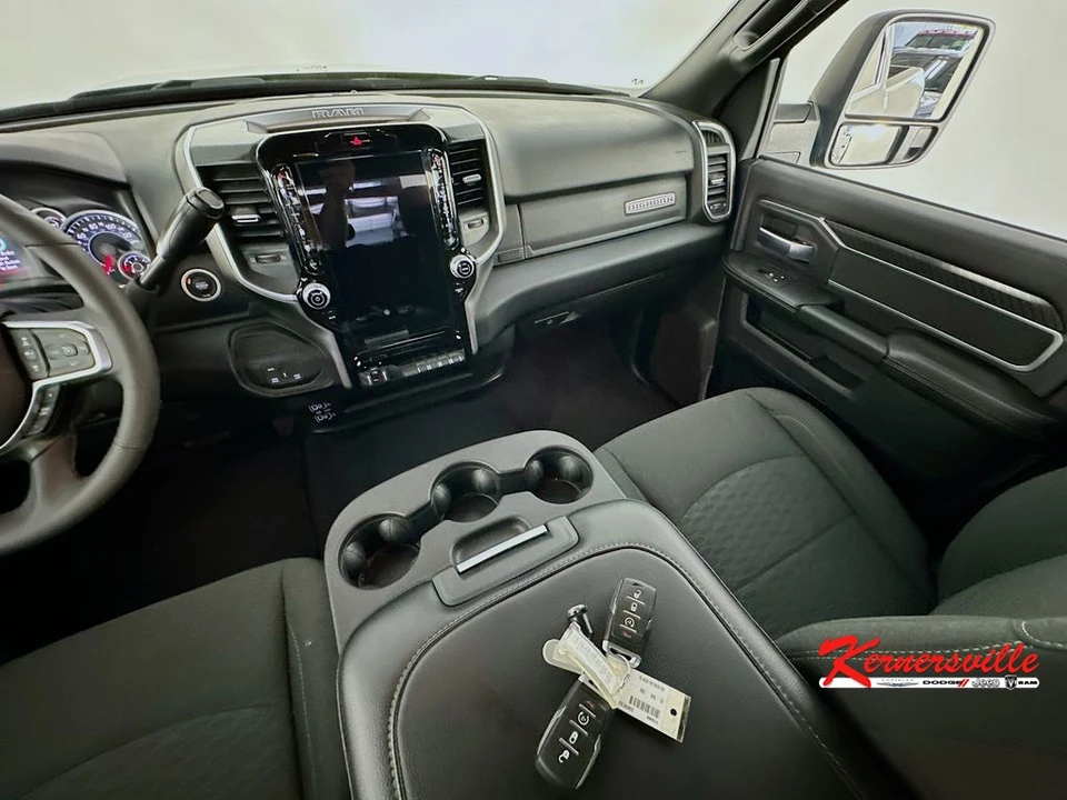 2026 Ram 2500 - Image 11 of 24