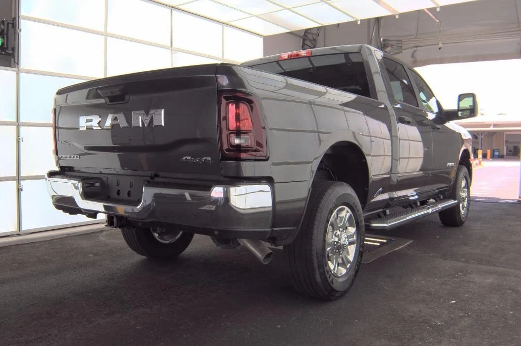 2026 Ram - Image 2 of 17