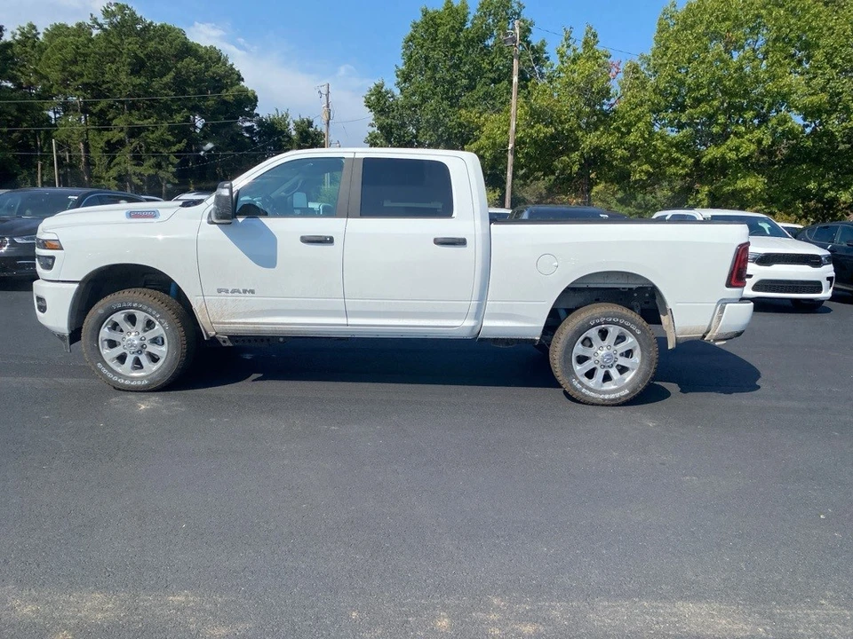2026 Ram 2500 - Image 8 of 12