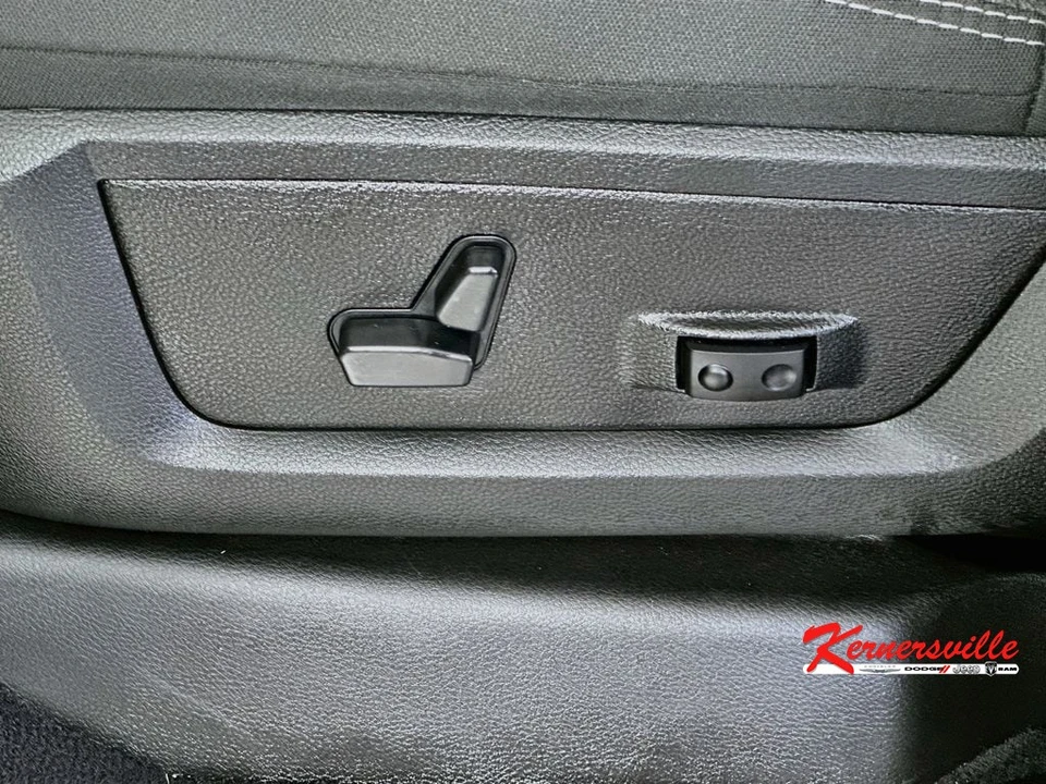 2026 Ram 2500 - Image 21 of 24