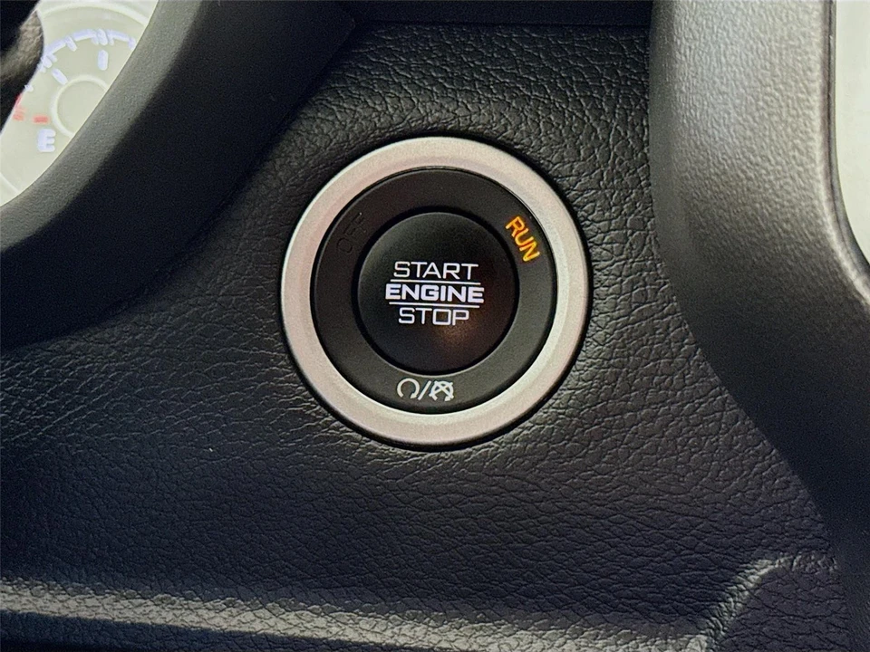 2026 Ram 2500 - Image 15 of 31