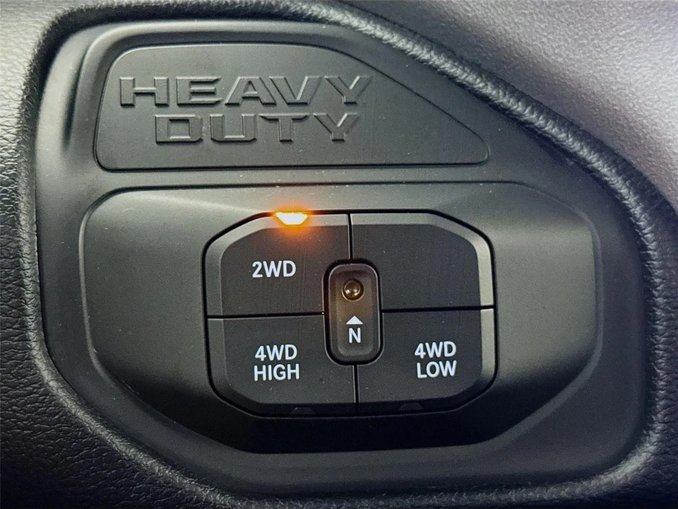 2026 Ram 2500 - Image 14 of 31