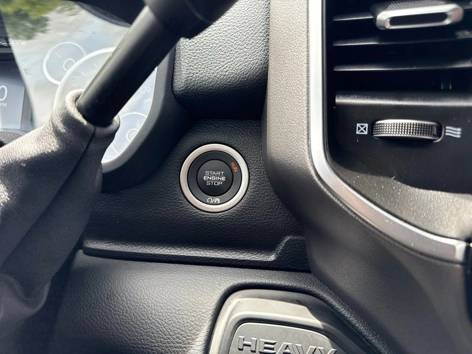 2026 Ram 2500 - Image 21 of 31