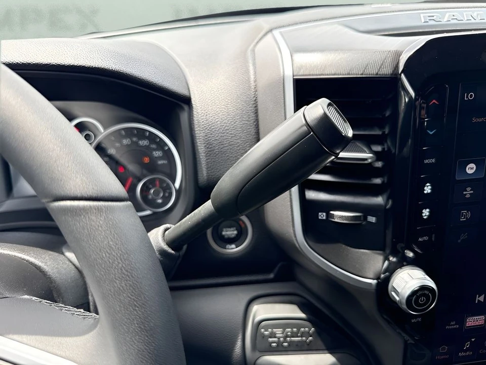 2026 Ram 2500 - Image 16 of 31