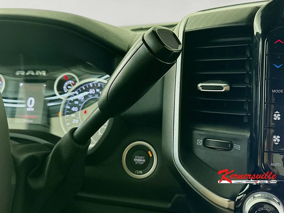 2026 Ram 2500 - Image 16 of 24