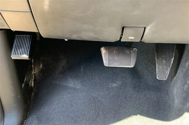 2026 Ram 2500 - Image 17 of 21