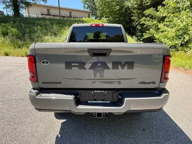 2026 Ram 2500 - Image 8 of 31