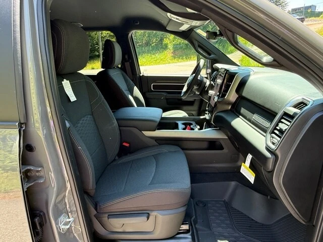 2026 Ram 2500 - Image 21 of 31