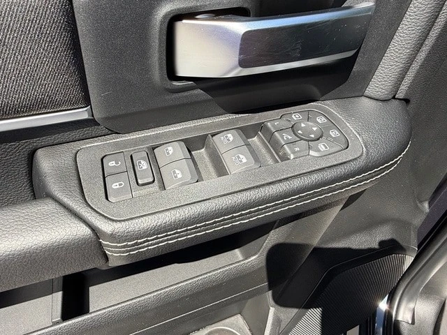 2026 Ram 2500 - Image 15 of 31