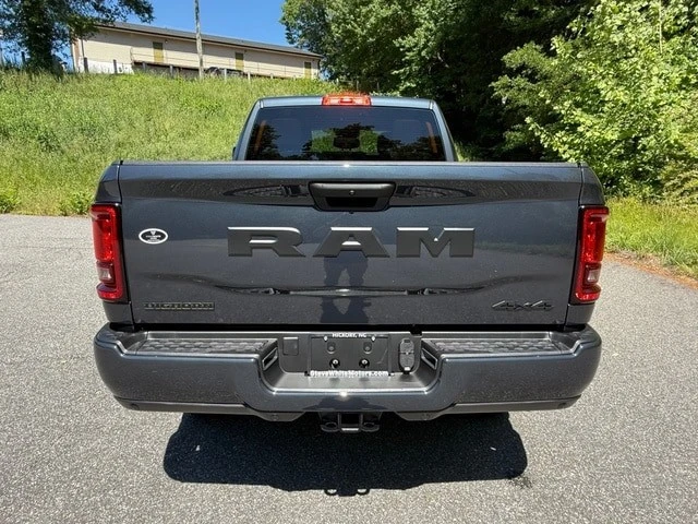 2026 Ram 2500 - Image 8 of 31