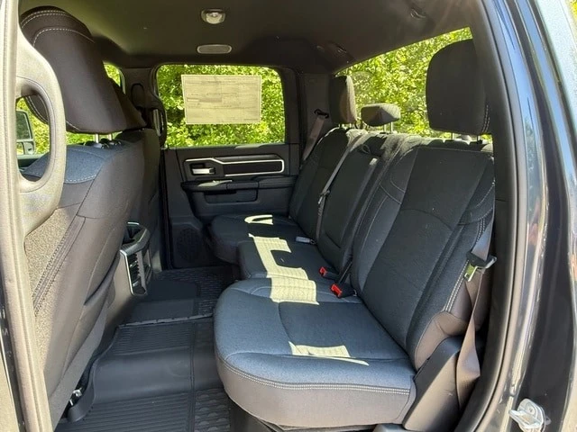 2026 Ram 2500 - Image 17 of 31