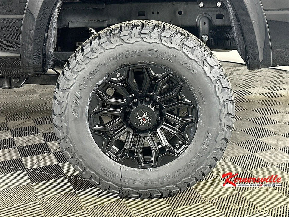 2026 Ram 2500 - Image 17 of 21