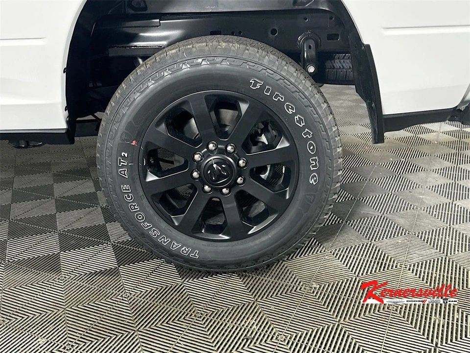2026 Ram 2500 - Image 17 of 21