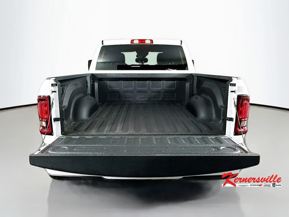 2026 Ram 2500 - Image 16 of 21