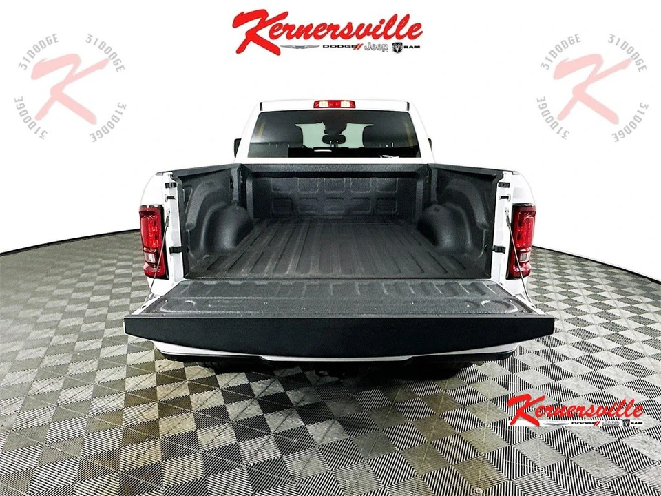 2026 Ram 2500 - Image 16 of 21