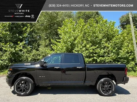2026 Ram 2500 Big Horn Crew Hemi 4WD Night Edition