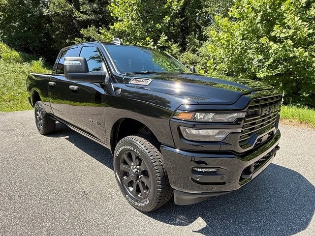 2026 Ram 2500 - Image 5 of 31