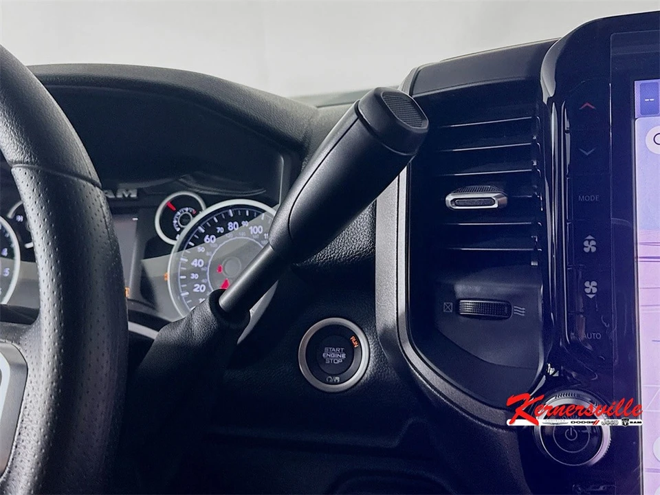 2026 Ram 2500 - Image 12 of 21