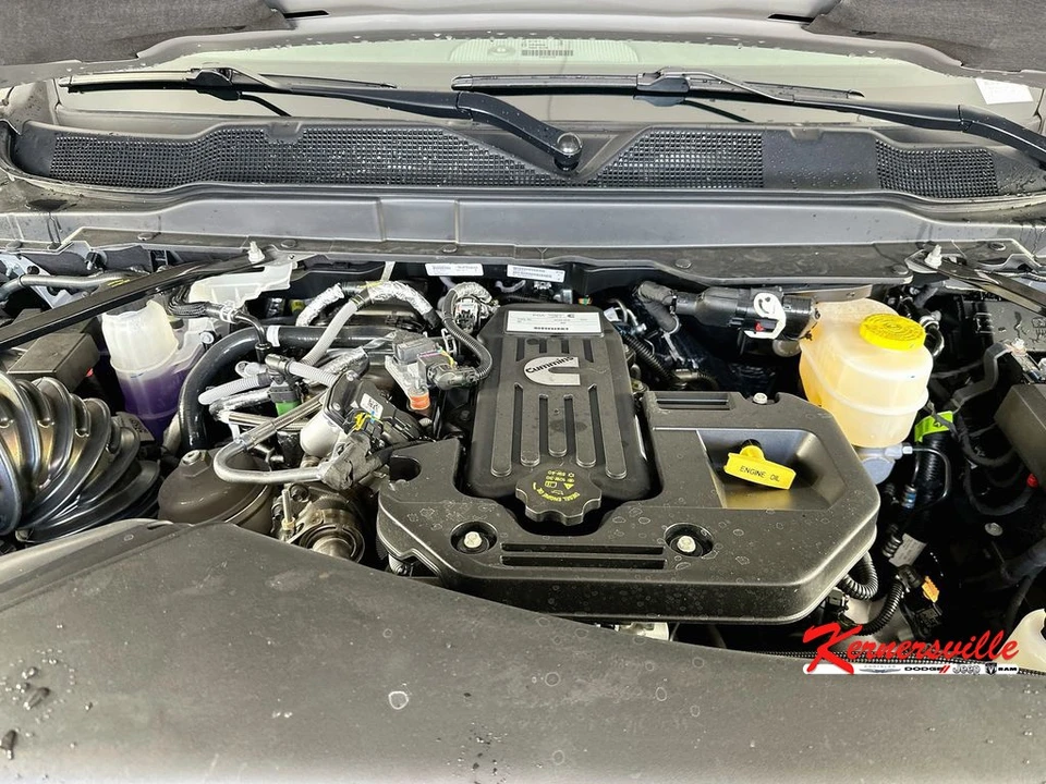 2026 Ram 2500 - Image 18 of 21