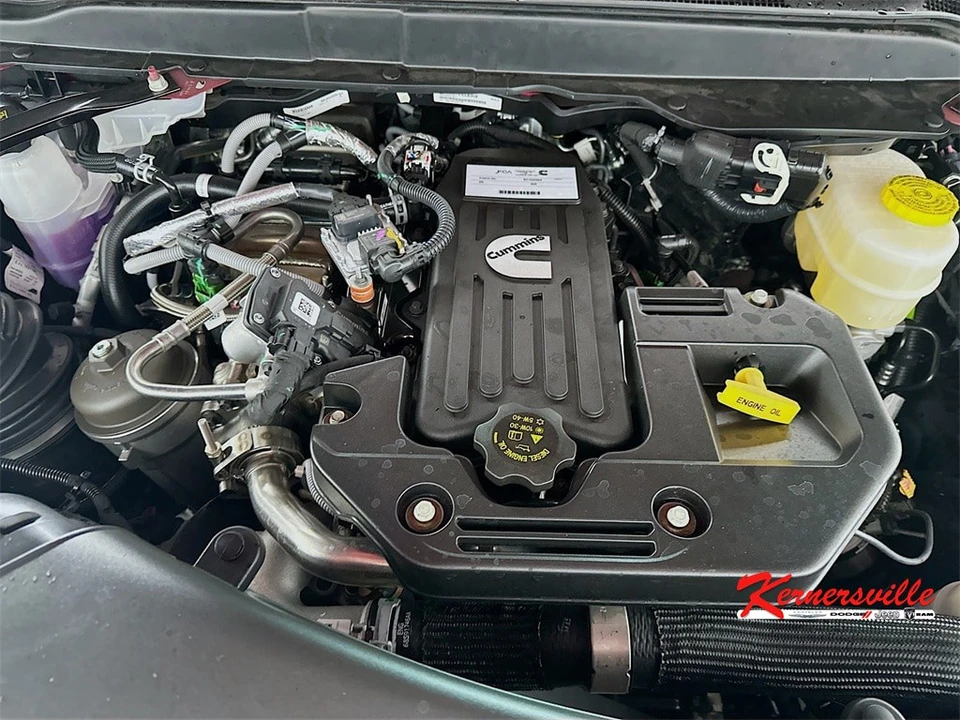 2026 Ram 2500 - Image 17 of 21