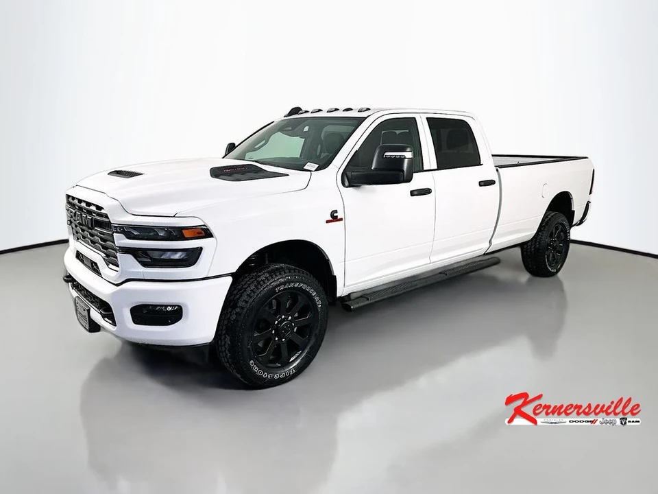 2026 Ram Heavy Duty - Image 3 of 21